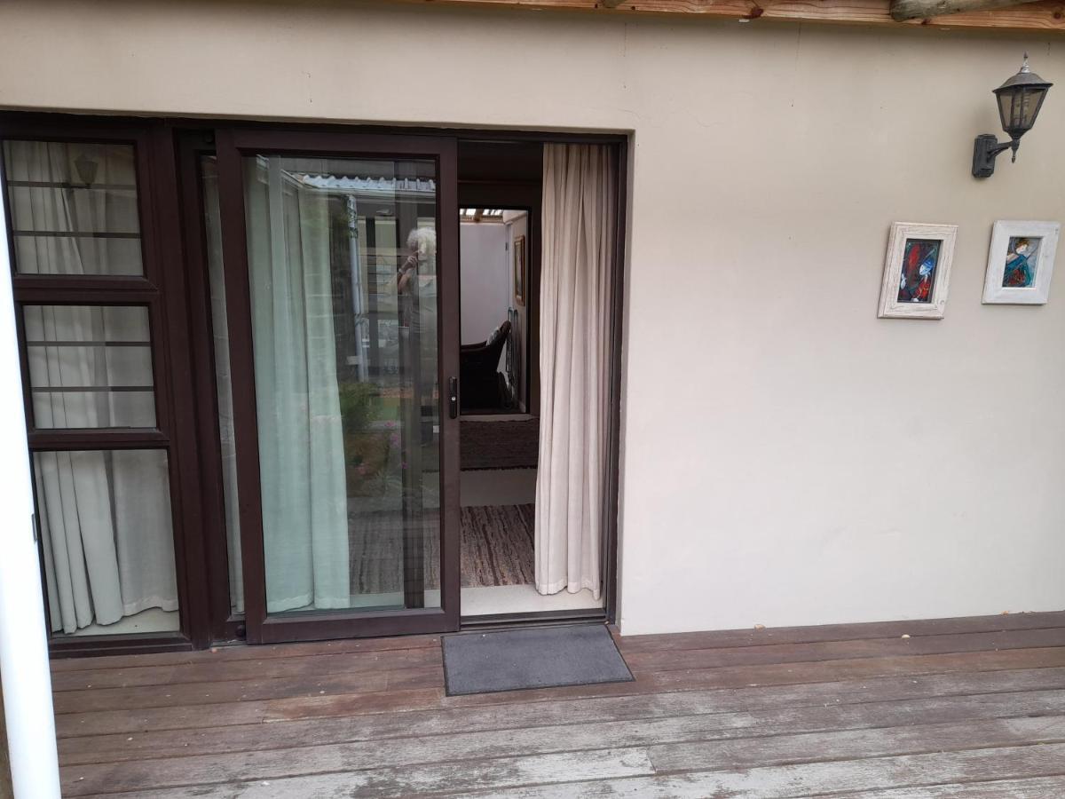 Barnard Self Catering Apartments St Francis Bay Exteriör bild