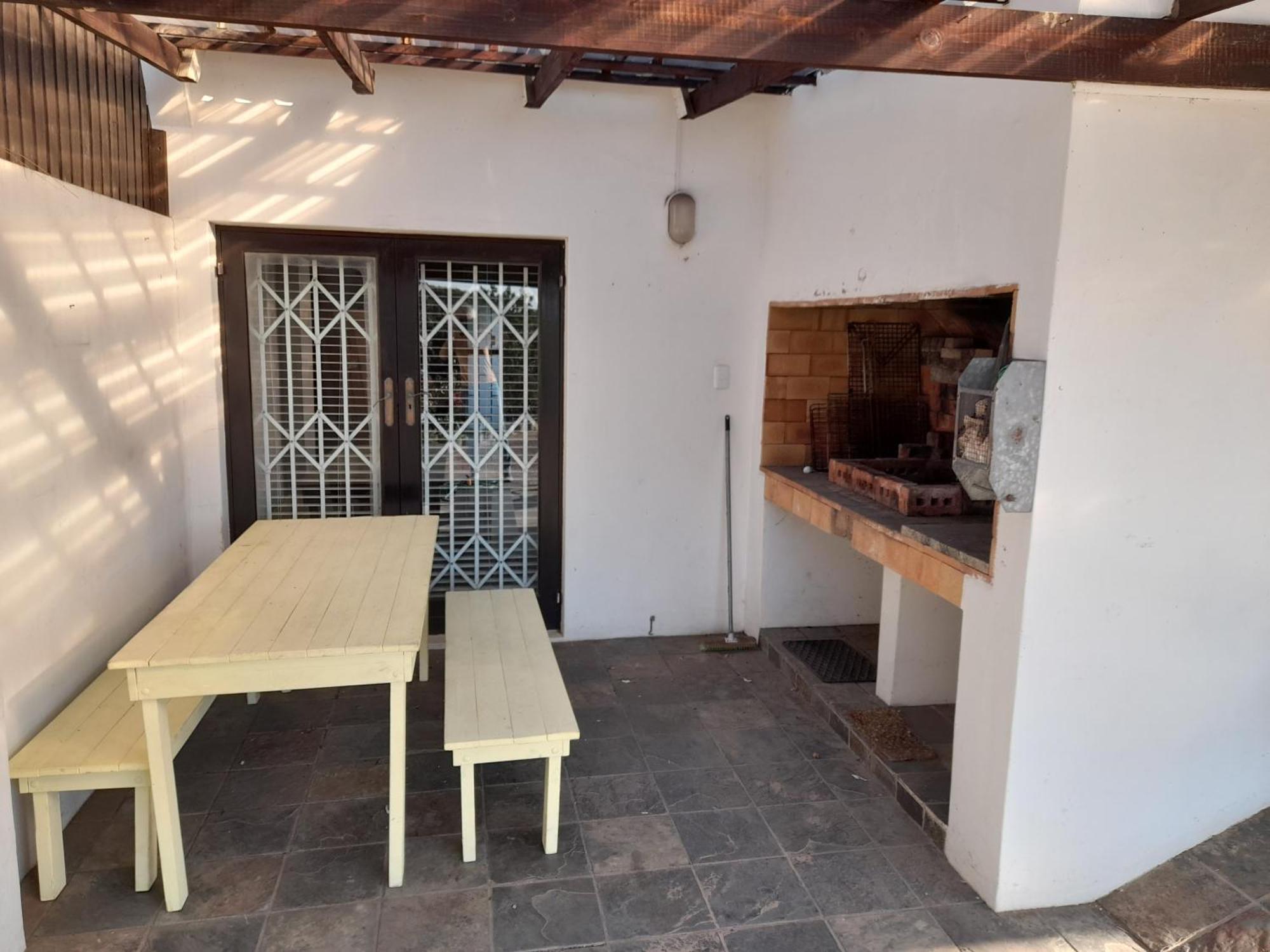 Barnard Self Catering Apartments St Francis Bay Exteriör bild