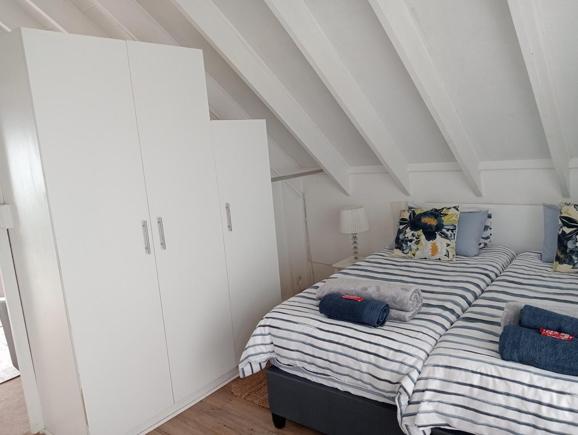 Barnard Self Catering Apartments St Francis Bay Exteriör bild