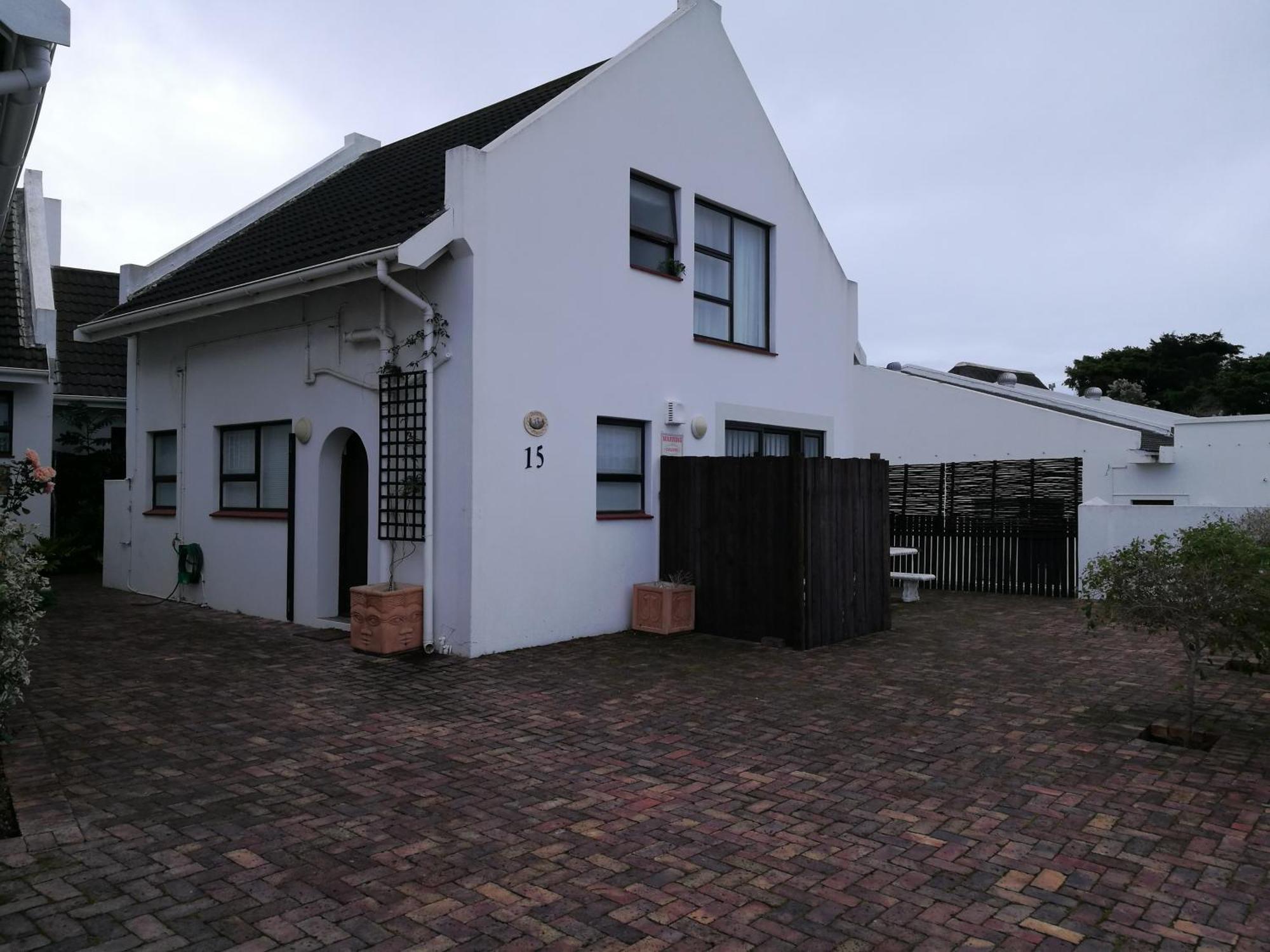 Barnard Self Catering Apartments St Francis Bay Exteriör bild