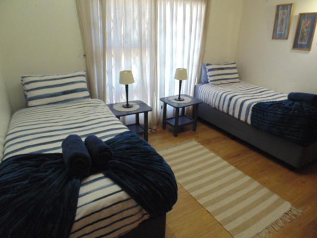 Barnard Self Catering Apartments St Francis Bay Exteriör bild