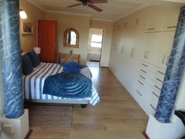 Barnard Self Catering Apartments St Francis Bay Exteriör bild